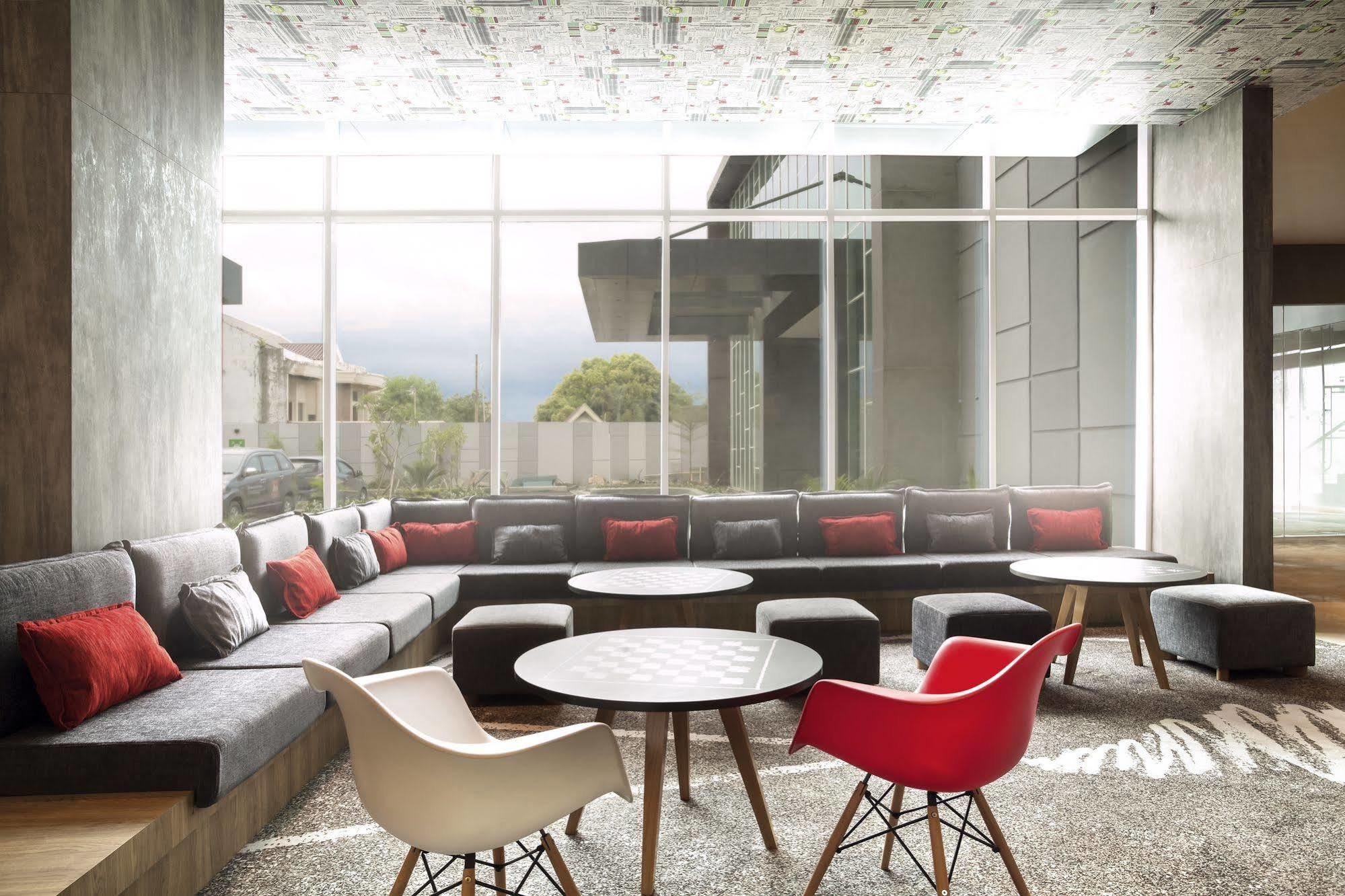 Ibis Makassar City Center Luaran gambar